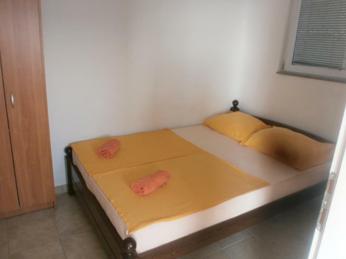 Apartmani Lastro Jesenice  Eksteriør billede