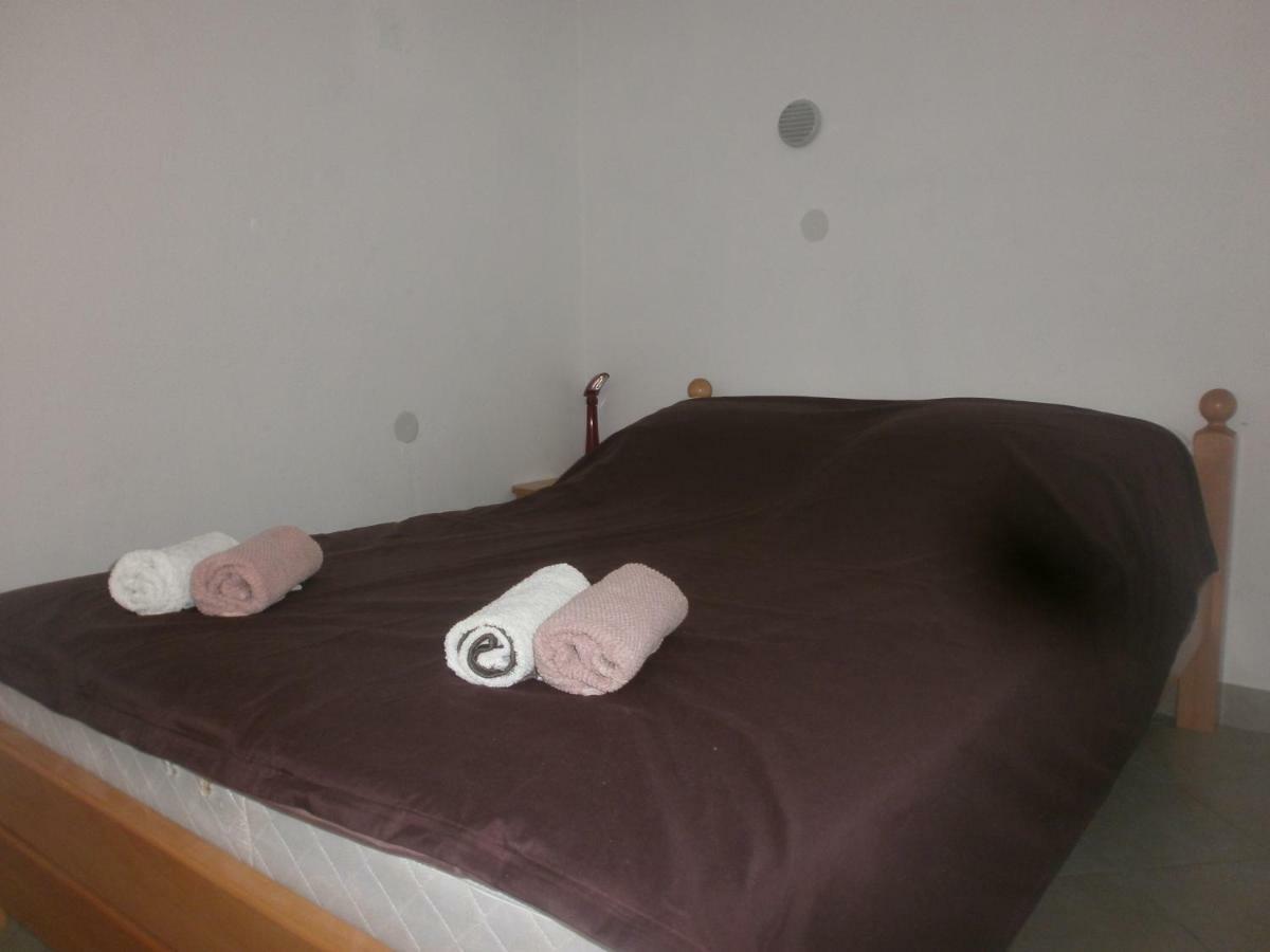 Apartmani Lastro Jesenice  Eksteriør billede